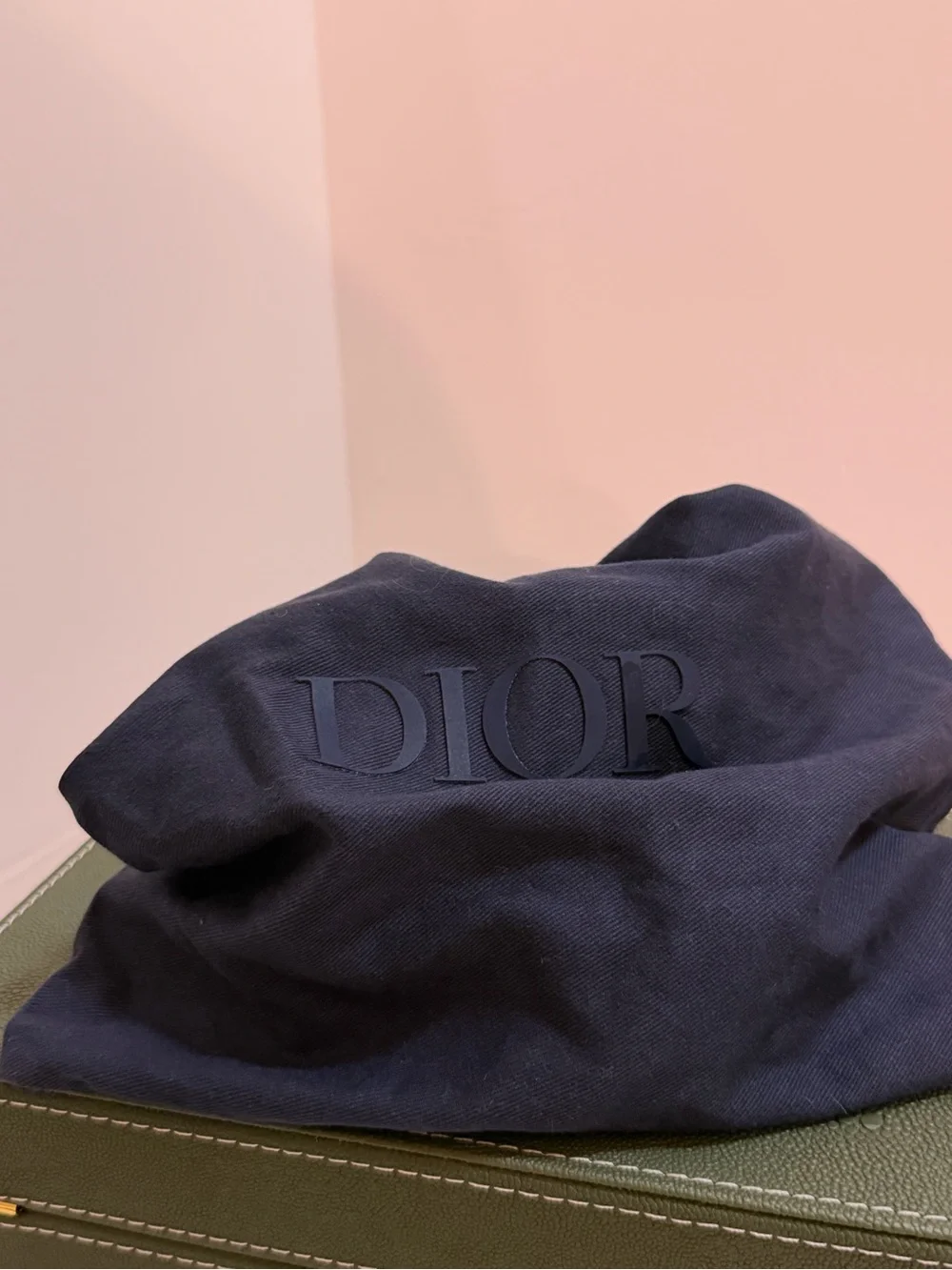 Christian Dior Men’s Reversible Belt with Silver Signature CD Buckle (85 CM)
